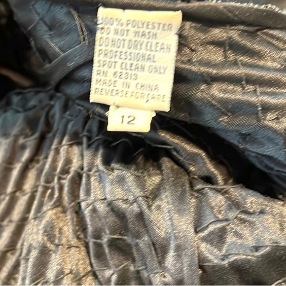 🖤VTG, Funky,Fun& SO Cool, Beaded Elastic Shoulder Straps, Low-Back, 12 - Picture 3 of 10